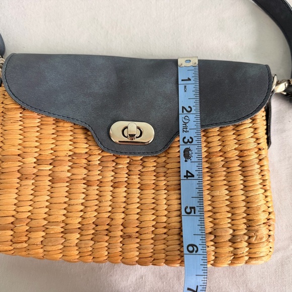 Straw Crossbody Bag Woven Basket Purse Boho Beach Navy Leather Tassel - Picture 6 of 16